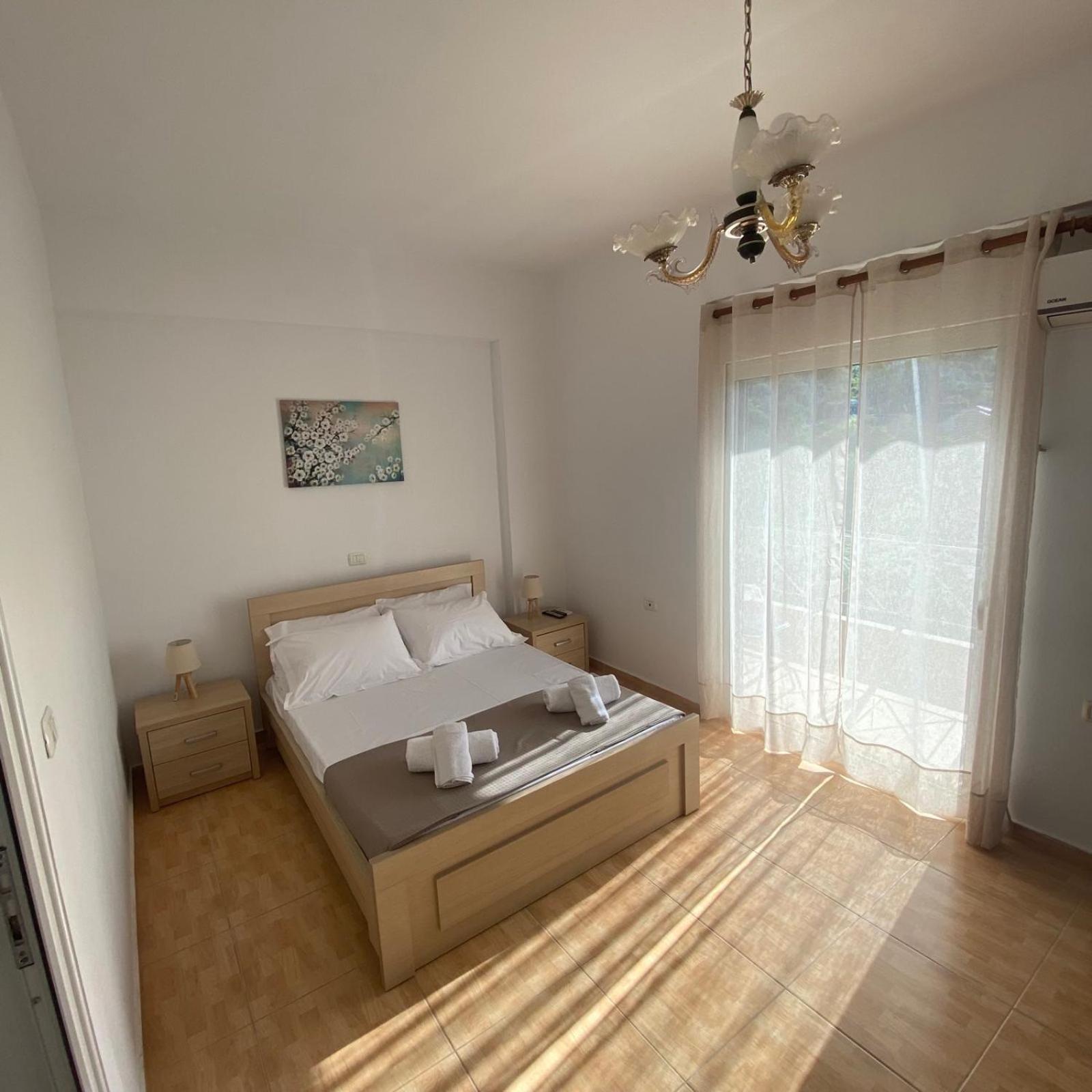 Ilias Family Rooms Himarë Exterior foto